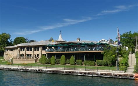 charlevoix restaurant.